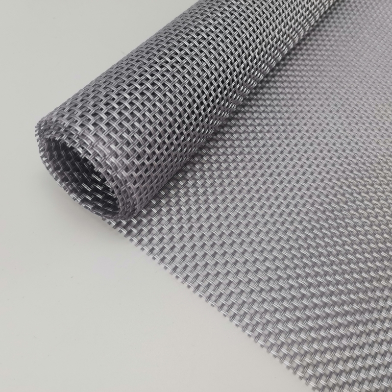 280g/m2 0.35mm สีดําและสีเทา โพลิเอสเตอร์ Mesh Screen 30m-100m ความยาว 15x11 mesh Count