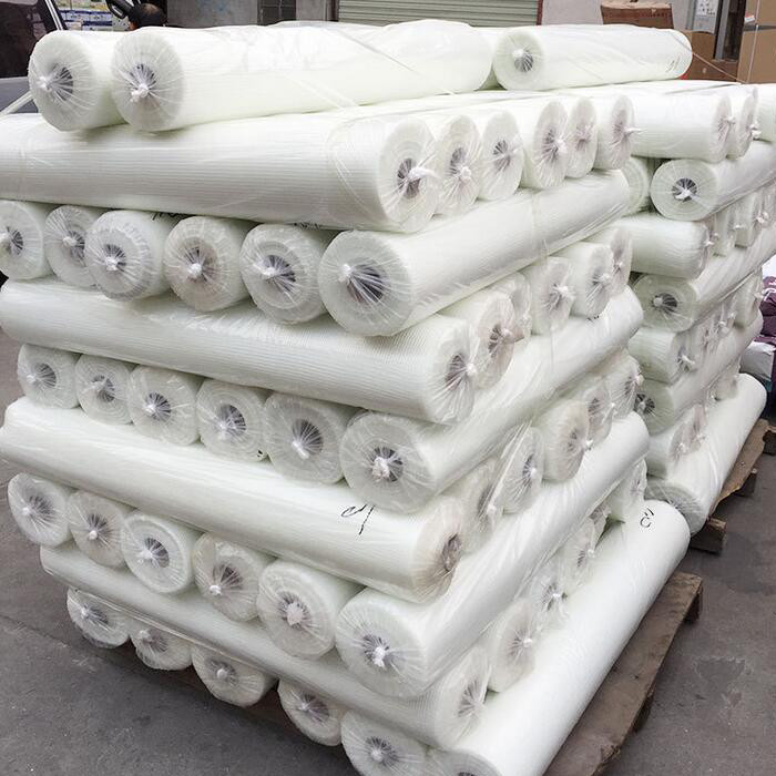 สี่เหลี่ยม 4 * 4 มิลลิเมตร สีขาว ใยแก้ว Netting ใยแก้ว Plaster Mesh Roll สําหรับการกันและซ่อมผนัง