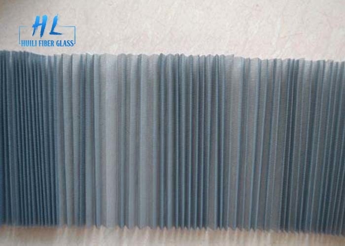 ความสูงพับ 18 มม 20x20 Mesh ยอมต่อ UV ผ้าปัดแมลง pleated สําหรับหน้าต่างและประตู