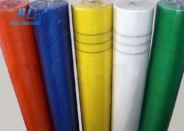 กระเบื้องโมเสคไฟเบอร์กลาสตาข่ายม้วนยูเรียสีขาวกาวเคลือบแก้ว C สำหรับยิปซั่ม