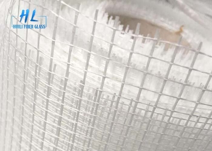 ความแข็งแรง สีสันสี่เหลี่ยม สายใยแก้ว Mesh Netting Roll ด้วยความทนน้ํา 50m 100m 200m