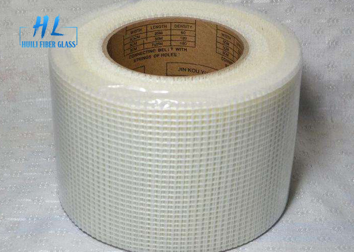 60g 3 * 3mm เทปกาวตนเองไฟเบอร์กลาสสีขาวสำหรับซ่อมรอยแตกผนัง