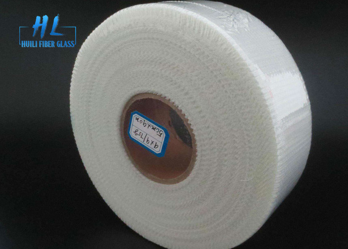 60g 3 * 3mm เทปกาวตนเองไฟเบอร์กลาสสีขาวสำหรับซ่อมรอยแตกผนัง