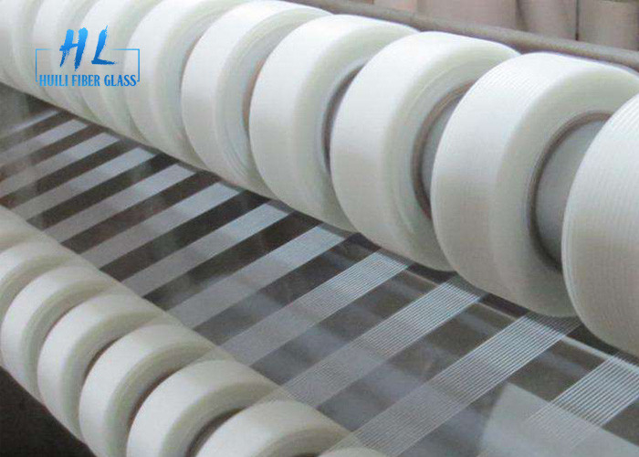 60g 3 * 3mm เทปกาวตนเองไฟเบอร์กลาสสีขาวสำหรับซ่อมรอยแตกผนัง