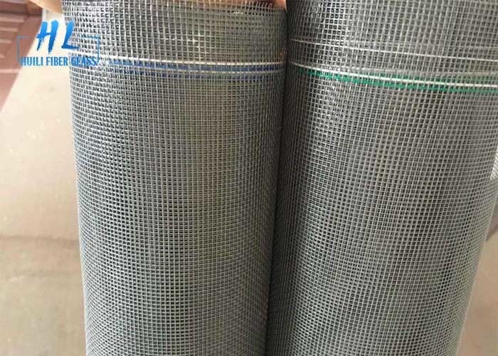 ตาข่ายหน้าจอแมลงไฟเบอร์กลาสสีพิเศษ 1m * 30m สำหรับสระว่ายน้ำและนอกชาน