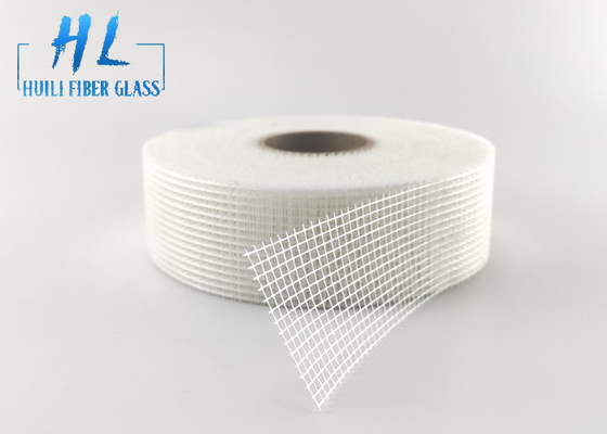 C เทปแน่นเส้นแก้ว เนื้อที่แน่น 30% เทปแน่นเส้นใยแก้ว Mesh